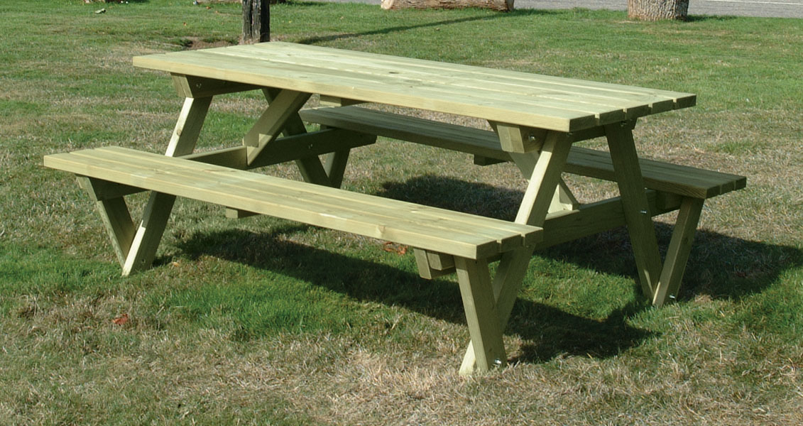 Premium Picnic Table